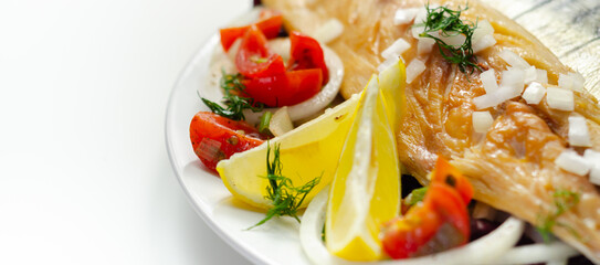 Hot smoked scottish mackerel fillets with onions, tomato and salad