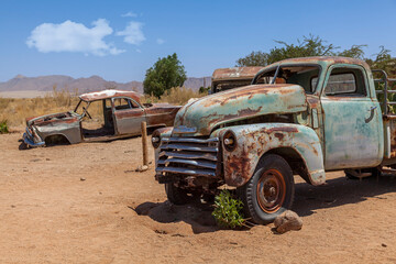 Autowrack in der Wüste, Namibia - obrazy, fototapety, plakaty