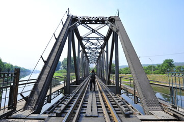 Steel structure of railway bridge