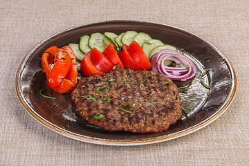 Grilled Beef cutlet with vegetables