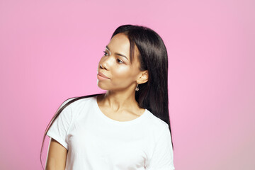 Fototapeta premium beautiful african american dark long hair fashion isolated background