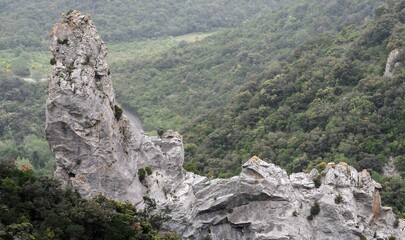 Les gorges de Galamus dans l'Aude en Pyrénées Orientales France	