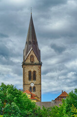 Fototapeta na wymiar Historischer Kirchturm im Zentrum von Warburg