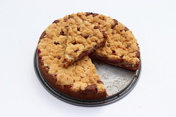 Pflaumenkuchen mit Streuseln. Zwetschgenkuchen.