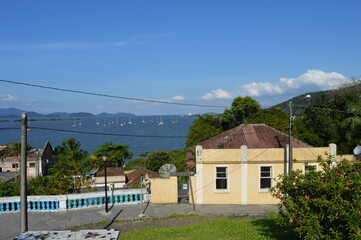 houses in the mountains
