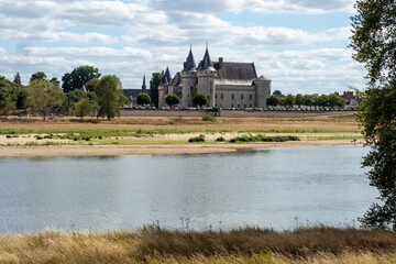 Obraz premium Château de Sully sur Loire
