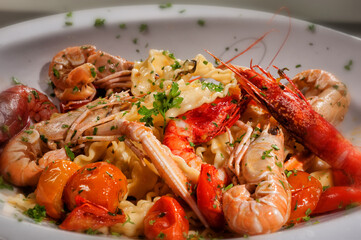 Pasta con crostacei