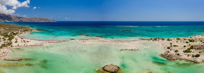 Plaid avec motif  Plage d'Elafonissi, Crète, Grèce Vue aérienne panoramique de la plage sablonneuse et des lagons peu profonds chez Elafonissi, Crète