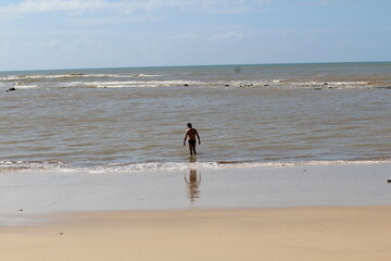 HOMEM PRAIA CACHORRO