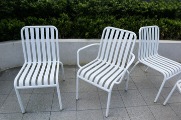 Fototapeta na wymiar chairs in the garden