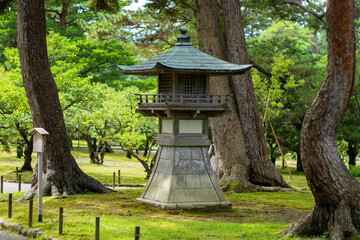 石川県金沢市にある兼六園周辺の風景 Scenery around Kenrokuen Garden in Kanazawa City, Ishikawa Prefecture, Japan.