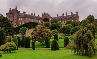 Fototapeta premium Drummond Castle and it's beautiful Gardens in Perthshire, Scotland.