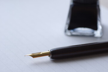つけペン（万年筆）と便箋