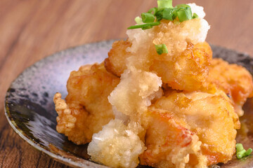 鶏の唐揚げのおろしポン酢