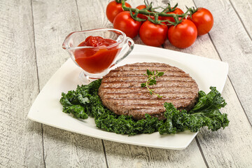 Grilled beef cutlet for burger
