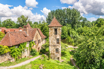 Fototapeta na wymiar View at the Old buildings in Carennac village - France