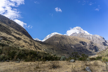 Fototapeta premium The way to Lake69. Lake 69 is a small lake near of the city of Huaraz, Peru.