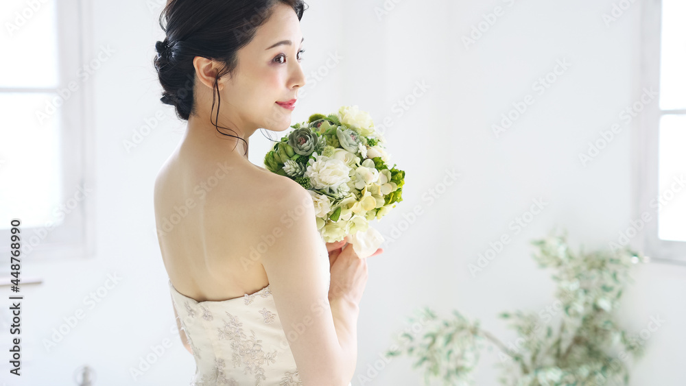 Poster ウェディングドレスを着た女性　ブライダルイメージ　ウェディング　結婚式