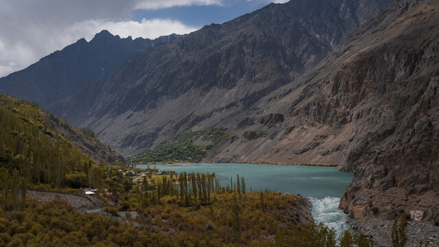 Khalti Jheel, Gupis