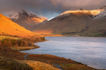 Dramatic mountain views on a crisp Winter evening at Wastwater in the Lake District, UK.