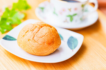 シュークリーム　コーヒー　ひとやすみ　【 3時 の おやつ 】