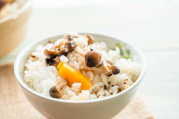 きのこご飯