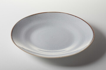 Oval shaped plate with rim