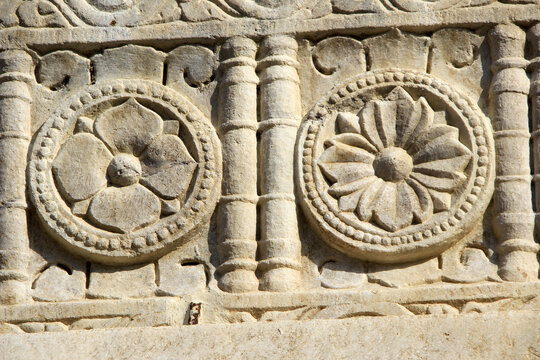 Beautiful Stone Carving Of Flower Petals On Wall