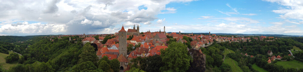 Obraz premium Rothenburg ob der Tauber, Deutschland: Stadtpanorama