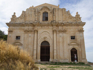 Fototapeta na wymiar The facade of the abandoned church San Mateo, Scicli