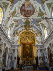 Fototapeta na wymiar Interior of the late-Baroque church San Bartolomeo, Scicli