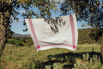 tablecloth hanging, Clothesline