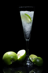 splash, liqueur, drinks, still life, glasses, cocktail, bubbles, green , lemon slice , green apple
