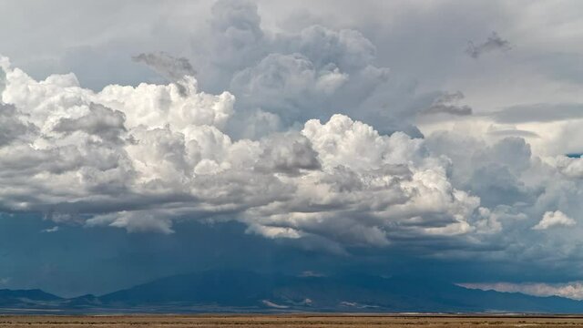 Timelapse of monsoon thunderstorm building up in the Utah desert before turning into a severe storm.