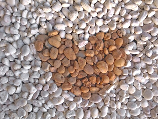 Heart shape for small stones