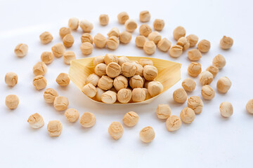 Thai sweetmeat made of flour, egg and sugar