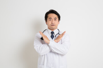 日本人男性の医者