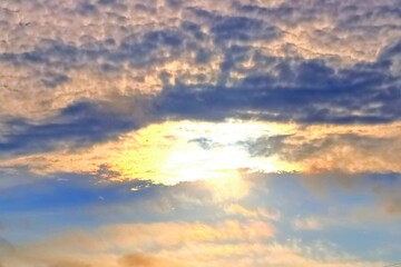真夏の鱗雲