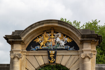 The motto of the Monarch of the united kingdom at the entrance to Portsmouth dockyard reading Dieu...