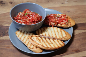 Bruschetta mit Tomaten 
