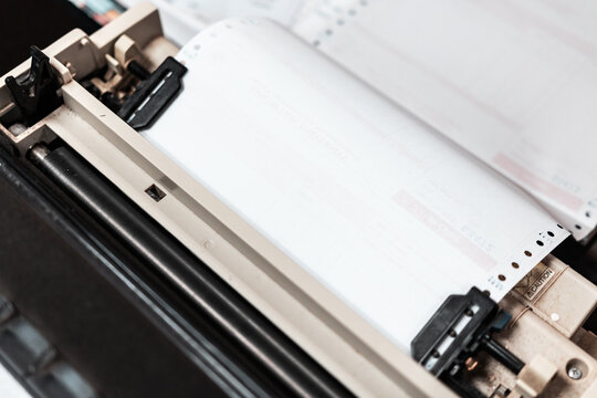 POS Printers -Thermal Printers vs. Dot-Matrix Printers