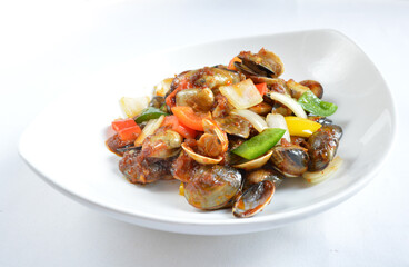 stir fried clam shell seafood with vegetable and chef dry spicy chilli sauce in white background asian halal menu