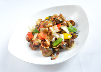 stir fried clam shell seafood with vegetable and chef dry spicy chilli sauce in white background asian halal menu