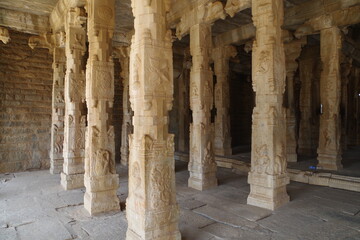 Fototapeta premium インド 世界遺産ハンピの建造物群