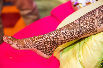 henna design, bride , traditional hindu wedding, Rajasthan, India	