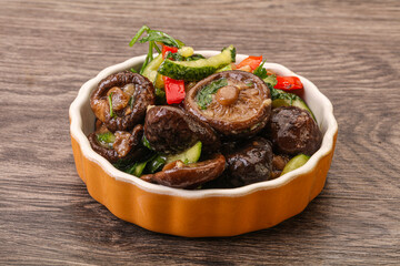 Marinated shiitake mushrooms with herbs
