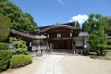 Obraz premium 山寺 本山事務所玄関 奈良市