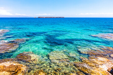 Fototapeta na wymiar Seaside Coast Of West Seaside Of Paros