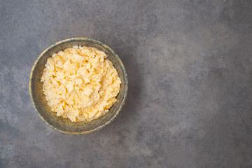 Scrambled eggs ready to eat