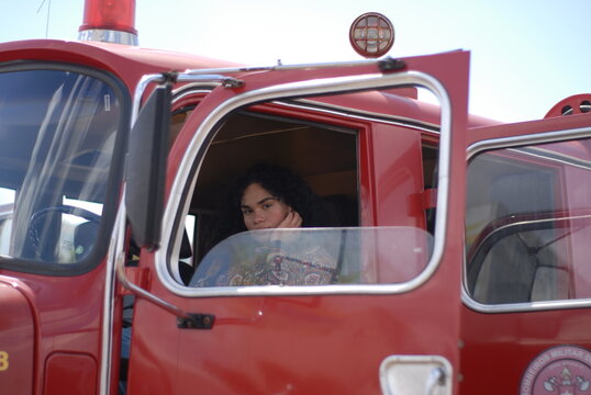 Curly Girl in a fire truck Brasilia Brazil Desfile 7 de Setembro Parade September 7th